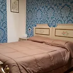 Casa Arcangeli Bed & Breakfast Bracca