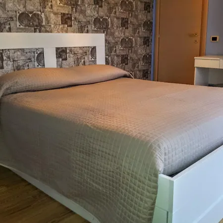 فندق مبيت وإفطار Casa Arcangeli 3*